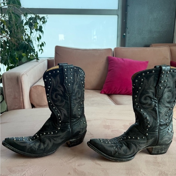 Old Gringo Black Studded Leather Western Ankle Boots - Picture 3 of 7